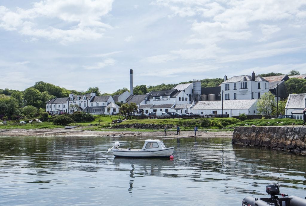 Fèis Ìle on Instagram Live