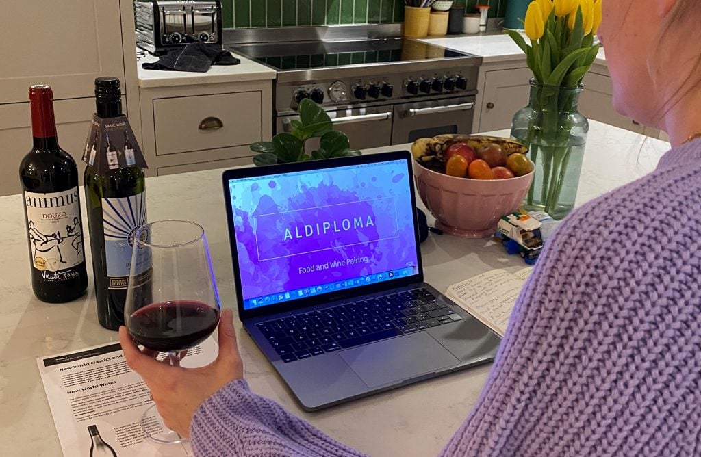 In this week's Nightcap we learn about Aldi's wine school!