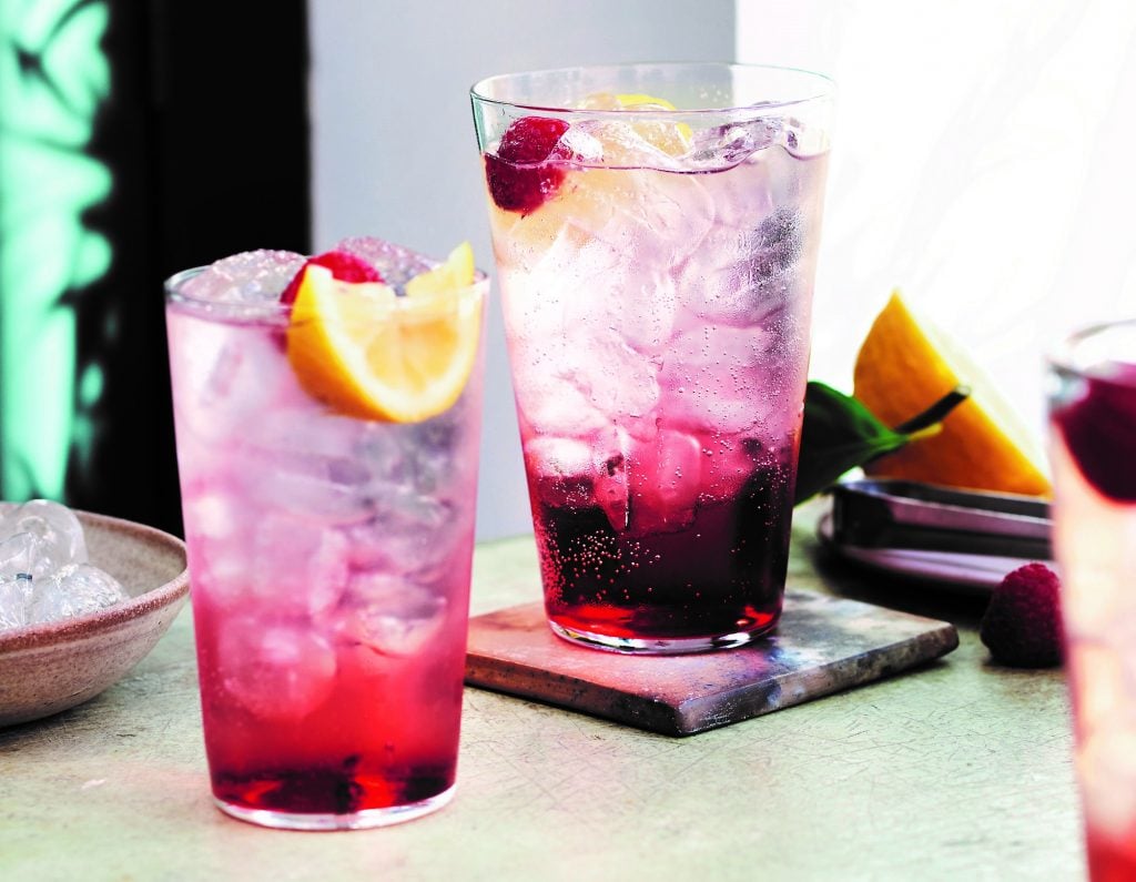 Elderflower and Raspberry cocktail Fever Tree