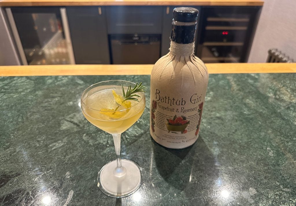 Grapefruit & Rosemary Martini