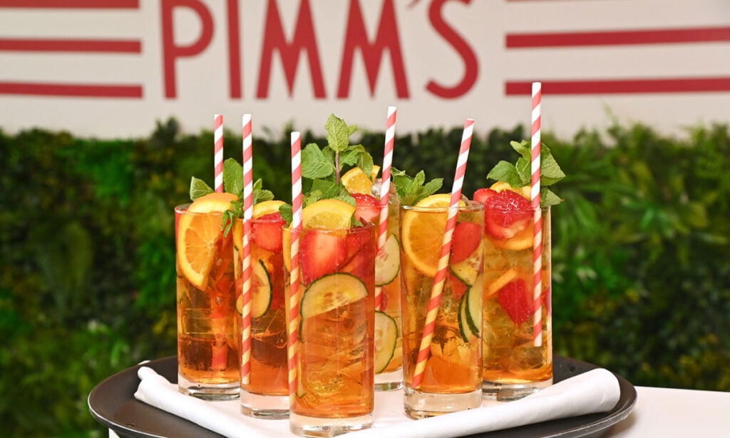 Several glasses of the Pimm's Cup cocktail