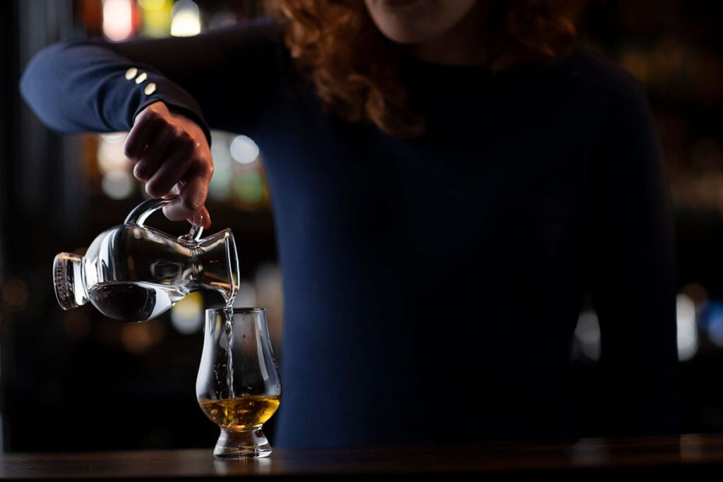 Adding water to whisky is made easier with the right tools