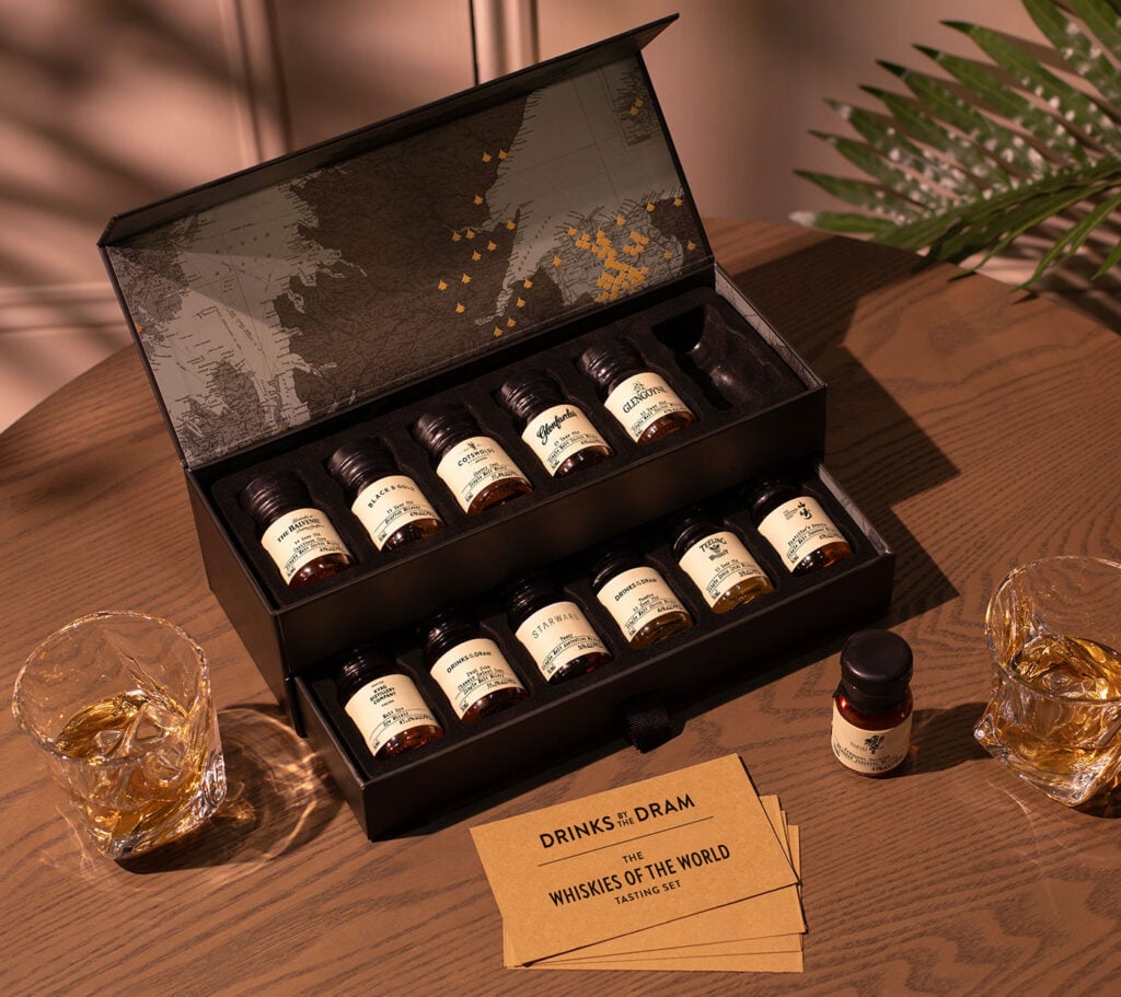 The Whiskies of the World 12 Dram Whisky Tasting Set