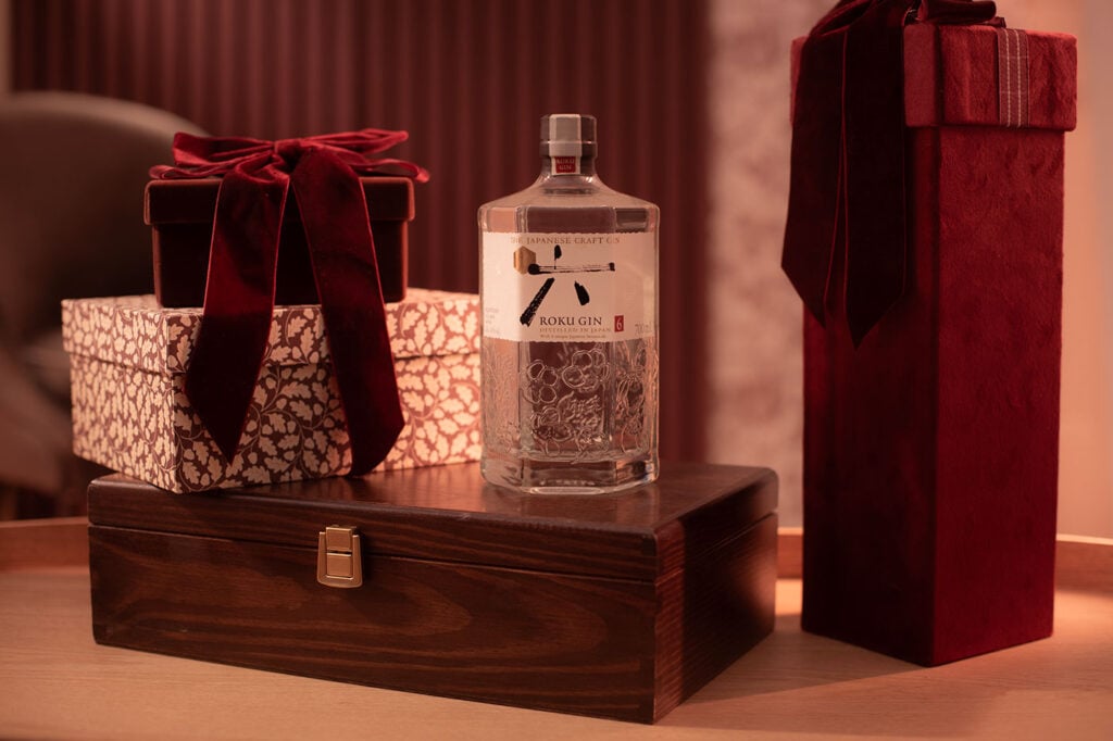 Roku Japanese Craft Gin in a Valentine's Day scene for Master of Malt's Top 10 Valentine's Day Drinks