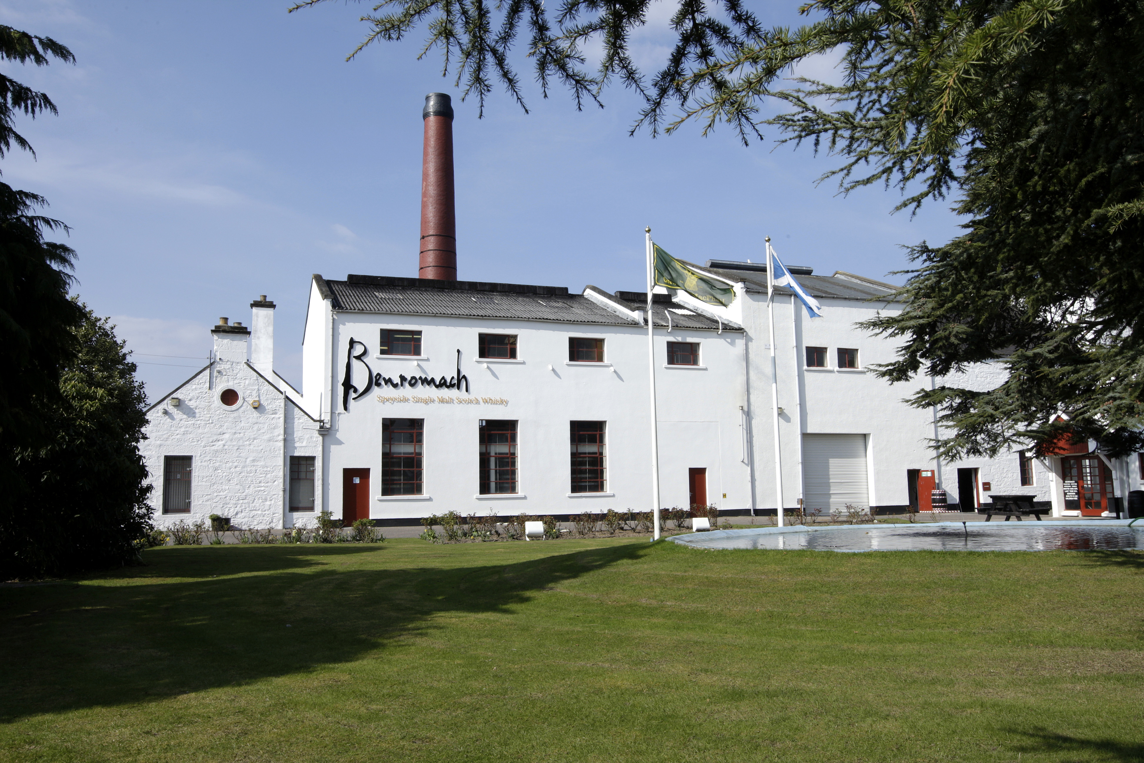 Teeling distillery. Дорогой виски. Whisky distillery. Whisky distillery. Whisky distillery.