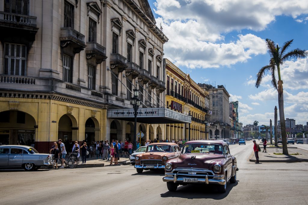 Downtown Havana ©Caleb Krivoshey