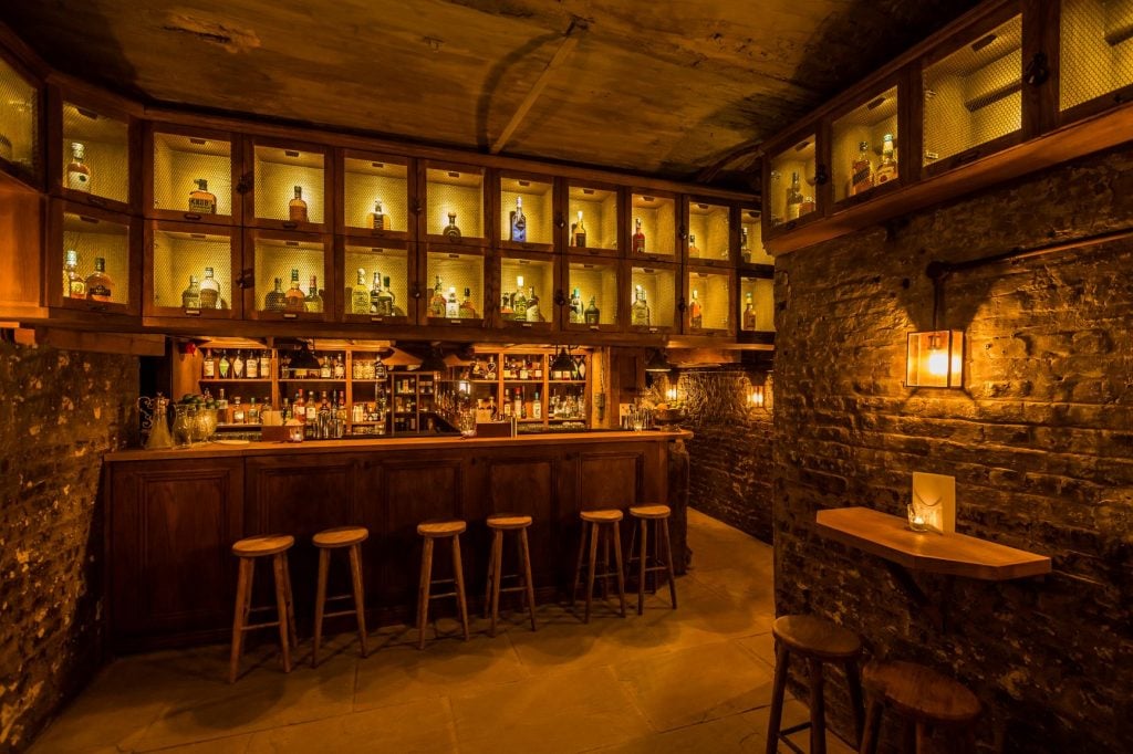 TT Liquor in London