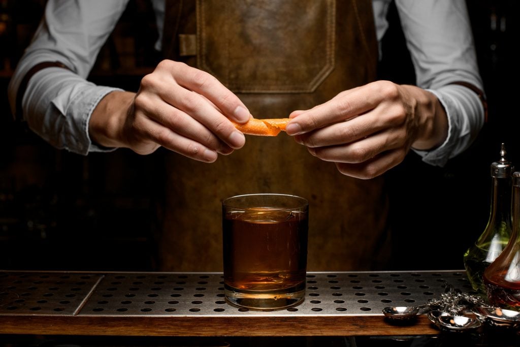 garnish cocktail