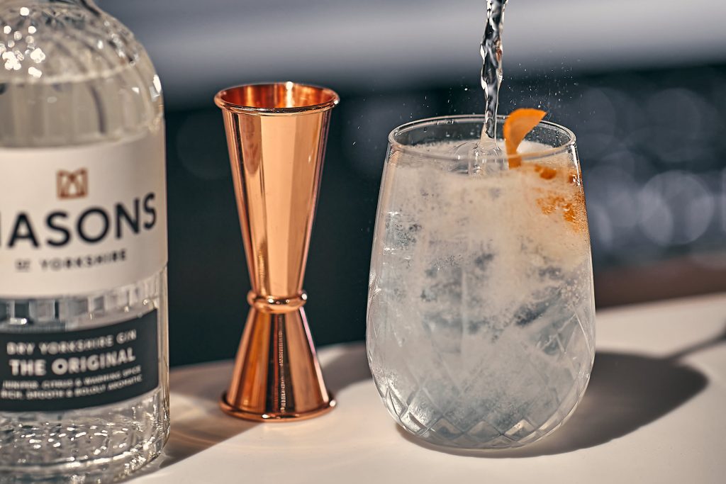 Masons Dry Yorkshire Gin & Tonic