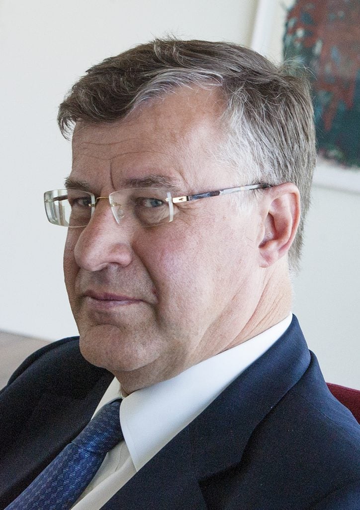 Dr. Frederik Paulsen Junior