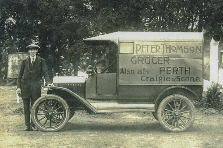 Peter Thomson whisky van