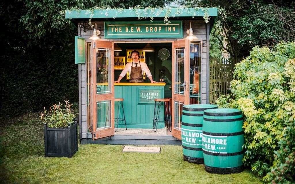On The Nightcap this week we learn about world's smallest(ish) Irish pub