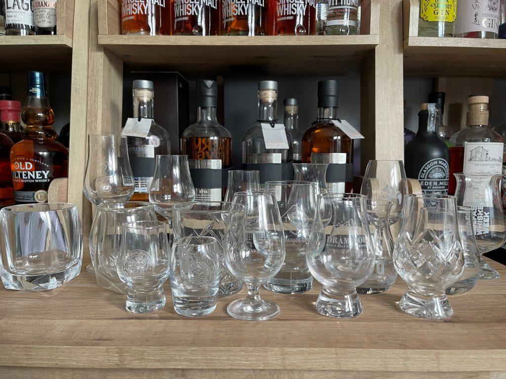 Micky Plummer glassware