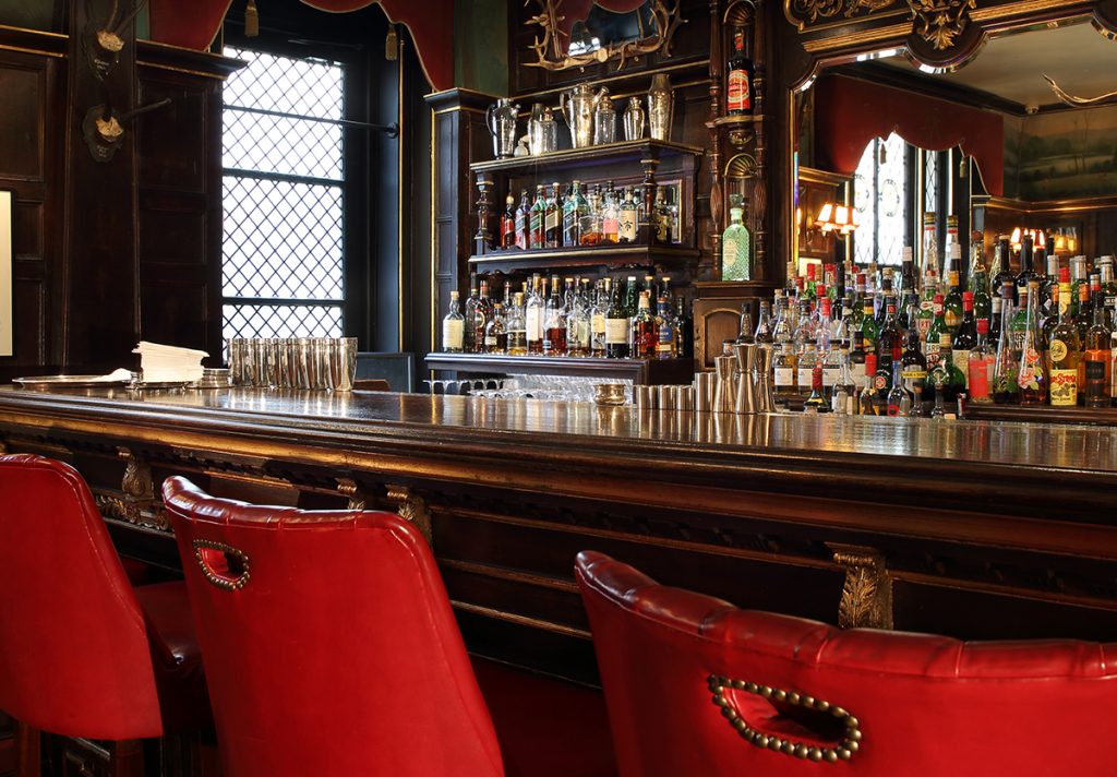 The cocktail bar at Rules