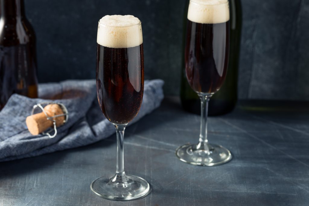 Refreshing Cold Black Velvet Cocktail