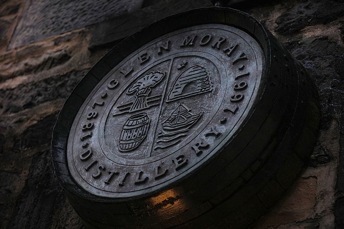 Glen Moray crest engraved in cask end