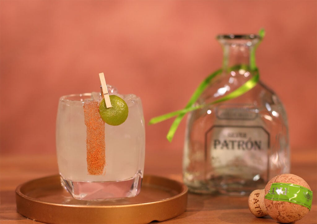 Make the Patrón Perfect Pineapple Margarita 