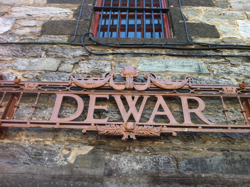 dewars logo dramboree whisky weekend 2013.jpg