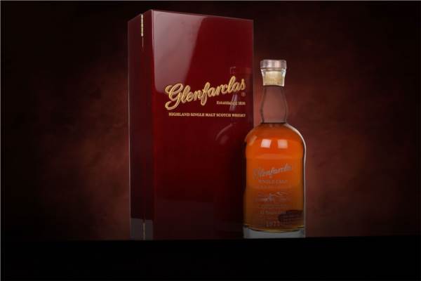 *COMPETITION* Glenfarclas 42 Year Old 1977 (cask 7027) Whisky Ticket product image