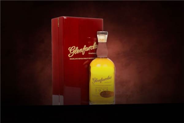 *COMPETITION* Glenfarclas 43 Year Old 1977 (cask 7288) Whisky Ticket product image